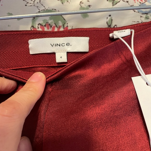 VINCE Satin Coulettes - Picture 3 of 4